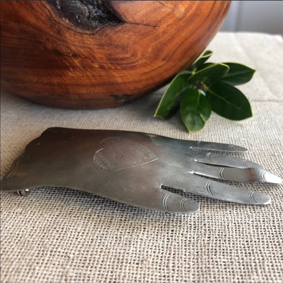 Artisan Handmade Silver Tone Metal Hand Brooch - Picture 4 of 11